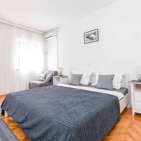 Apartments Seric Vrboska Kültér fotó