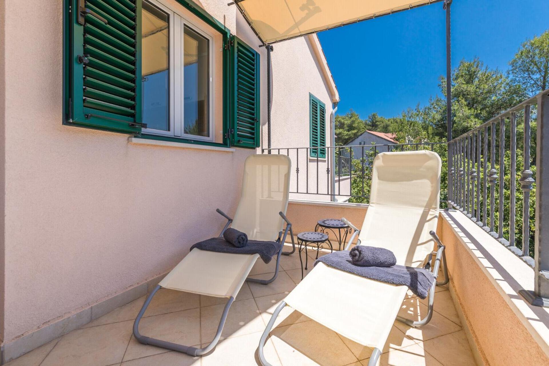 Apartments Seric Vrboska Kültér fotó